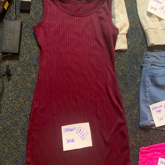 Clothing bundle! - Picture 9 of 9